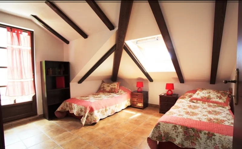 Квартиры в старинном каменном доме